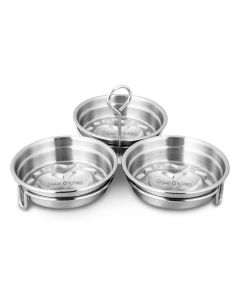 Egg cooker with steamer