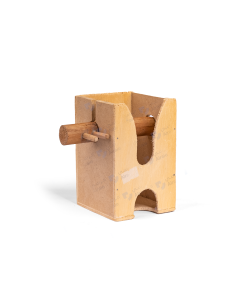 Small pigeon stand